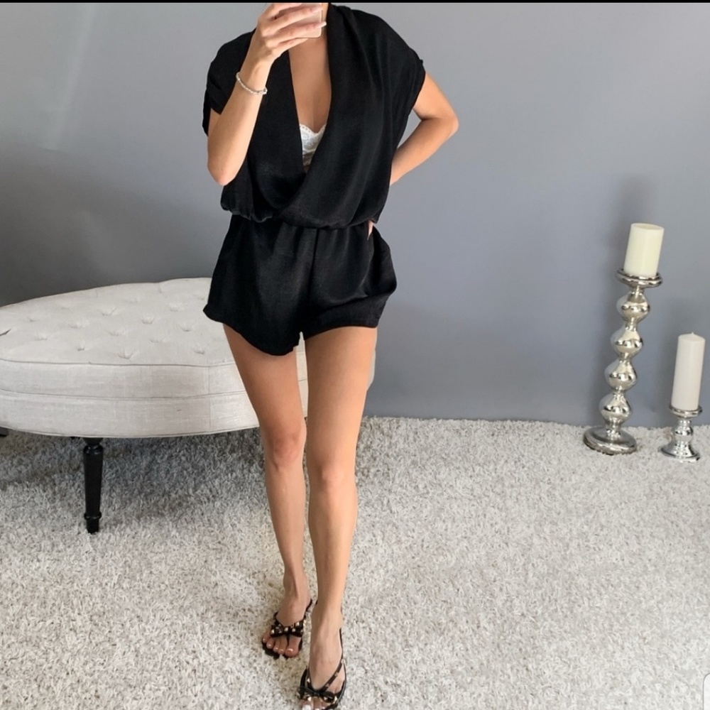 Black romper - Picture 3 of 3